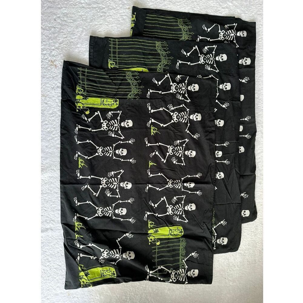 Black, white, and green skeleton Halloween pillowcase - set of 3